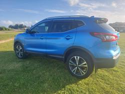 2019 Nissan
                QASHQAI ST-L