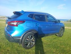 2019 Nissan
                QASHQAI ST-L
