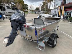 2024 QUINTREX 400 Dart
