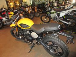 2025 Triumph Scrambler 400 XC Scrambler Yellow