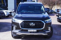2023 LDV
D90 Executive