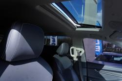 2023 LDV
D90 Executive