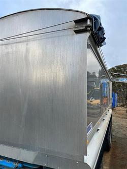 2015 Mack
Granite Tipper With Borcat Trailer