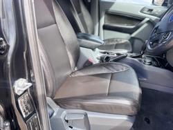 2016 Ford Everest Ambiente UA 4X4 Dual Range Black Mica