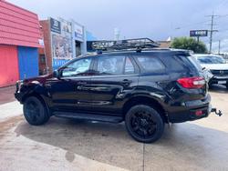 2016 Ford Everest Ambiente UA 4X4 Dual Range Black Mica