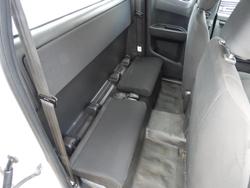 2017 Isuzu
                D-MAX SX