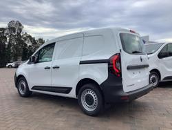 2025 Renault
                Kangoo L1