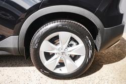 2024 Volvo XC40 Plus B4