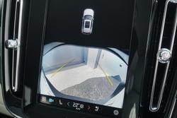 2024 Volvo XC40 Plus B4