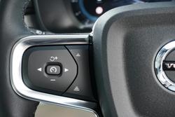 2024 Volvo XC40 Plus B4