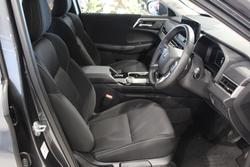 2025 Mitsubishi Outlander LS