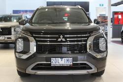 2025 Mitsubishi Outlander LS