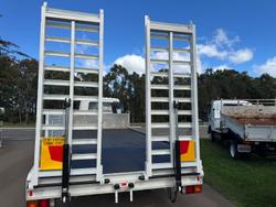2015 Fuso Fighter 1424 WHITE