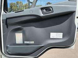 2015 Fuso Fighter 1424 WHITE