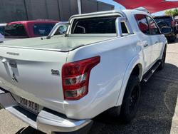 2016 Mitsubishi
                Triton GLS