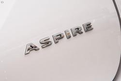 2025 Mitsubishi Outlander Aspire