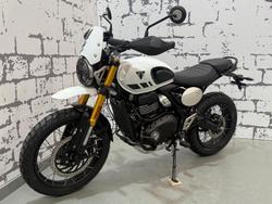 2025 Triumph Scrambler 400 XC Scrambler White