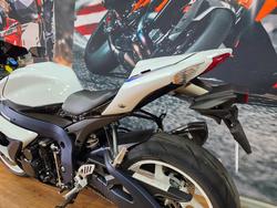 2010 Suzuki GSX-R600 WHITE