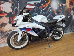 2010 Suzuki GSX-R600 WHITE