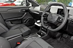 2024 MG MG4 Essence 64 MEH32 MY24 Black Pearl