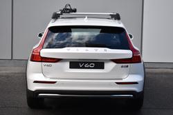 2024 Volvo V60 Cross Country Ultra B5 Bright MY25 AWD Crystal White