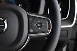 2025 Volvo XC60 Plus B5 MY25 AWD Crystal White