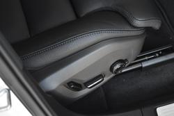 2025 Volvo XC60 Plus B5 MY25 AWD Crystal White