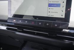 2024 MG MG4 Essence 64 MEH32 MY24 Dover White