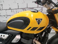 2025 Triumph Scrambler 400 XC Scrambler Yellow