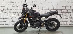 2025 Triumph Scrambler 400 XC Scrambler Grey