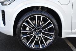 2025 Volvo XC90 Ultra T8 Plug-In Hybrid Dark MY26 AWD Crystal White
