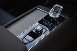 2025 Volvo XC90 Ultra T8 Plug-In Hybrid Dark MY26 AWD Crystal White