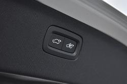 2025 Volvo XC90 Ultra T8 Plug-In Hybrid Dark MY26 AWD Crystal White
