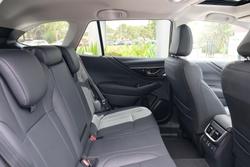 2025 Subaru Outback AWD Touring XT