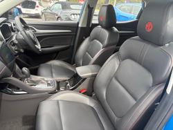 2023 MG
                ZST Essence