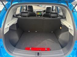 2023 MG
                ZST Essence