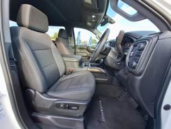 2022 Chevrolet
                Silverado 1500 LT Trail Boss