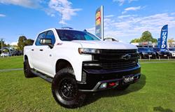 2022 Chevrolet
                Silverado 1500 LT Trail Boss