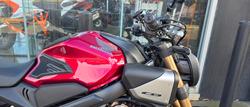 2024 Honda CB650RAC RED