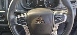 2022 Mitsubishi
Triton GLX