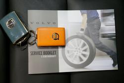 2022 Volvo XC40 Plus B4