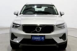 2022 Volvo XC40 Plus B4