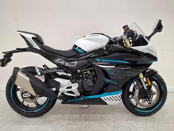 CFMOTO 450 SR ABS