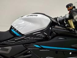 2024 CFMOTO 450 SR ABS Black