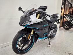 2024 CFMOTO 450 SR ABS Black