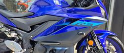 2024 Yamaha YZF-R3 BLUE