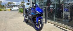 2024 Yamaha YZF-R3 BLUE