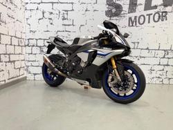 2015 Yamaha YZF-R1M R1 Silver