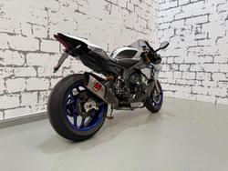 2015 Yamaha YZF-R1M R1 Silver
