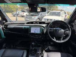 2022 Toyota
Hilux Rogue